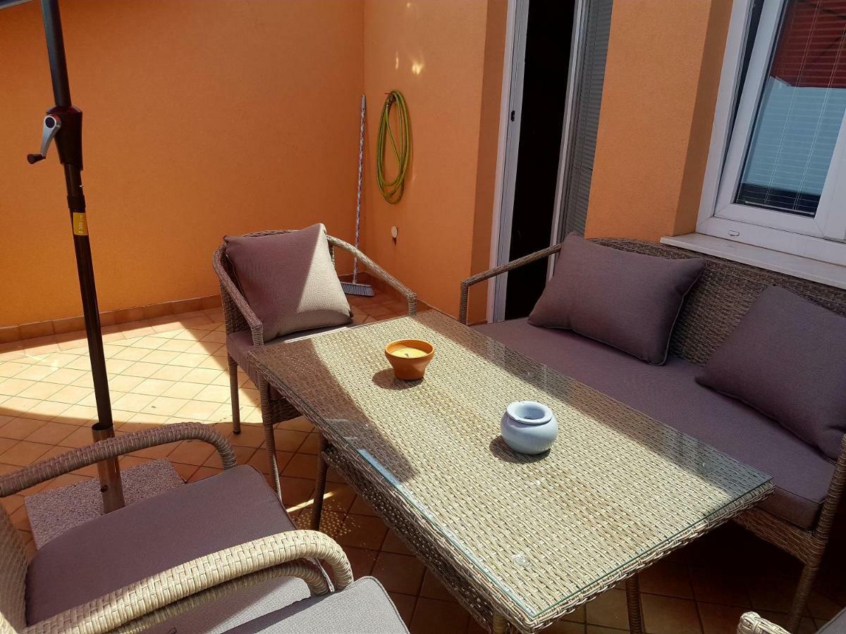 The Orange House Apartamento Izola Exterior foto